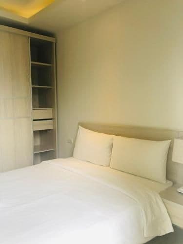 One-Bedroom Apartment 45