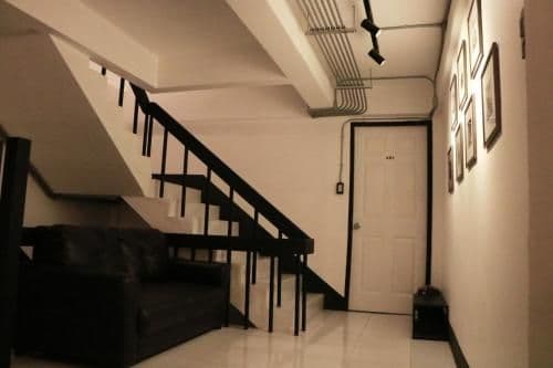 Queen Room with Shared Bathroom