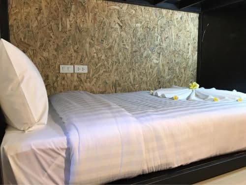 Bunk Bed in Mixed Dormitory Room