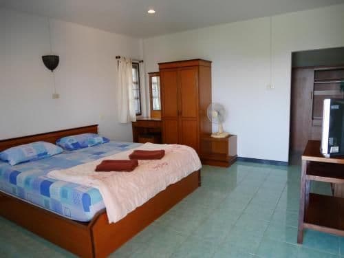 One-Bedroom Bungalow