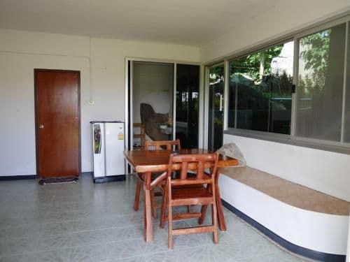 One-Bedroom Bungalow