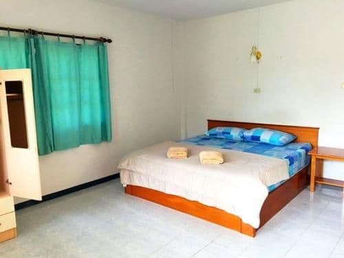 One-Bedroom Bungalow