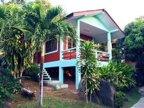 One-Bedroom Bungalow