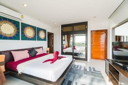 Villa with Sea View