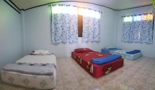 Economy Triple Room with Shared Bathroom