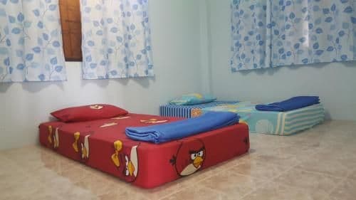 Economy Triple Room with Shared Bathroom