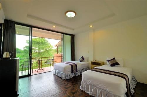Twin Room with View