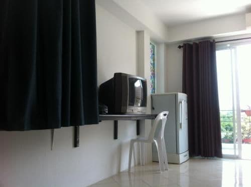 Studio with Balcony