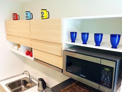 Deluxe One-Bedroom Apartment