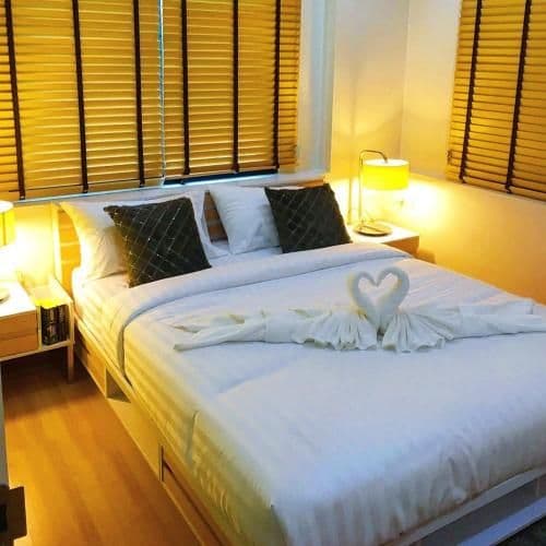 Deluxe Two-Bedroom Apartment
