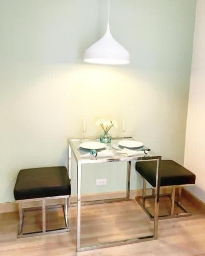 Deluxe Two-Bedroom Apartment