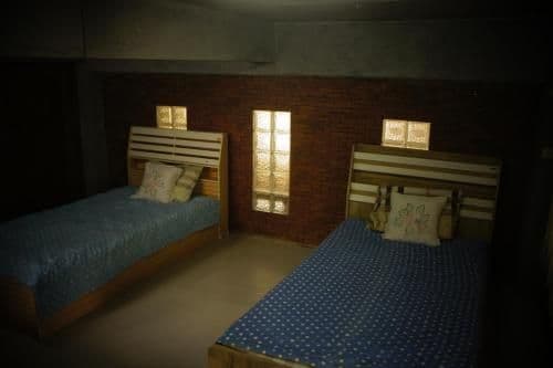 Mixed Dormitory Room