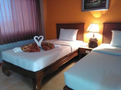 Standard Twin Room