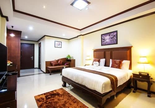 Deluxe Double or Twin Room with Balcony