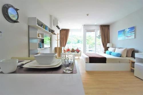 Apartment with Balcony