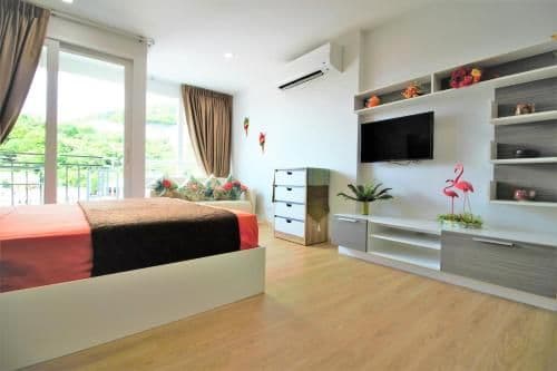 Apartment with Balcony