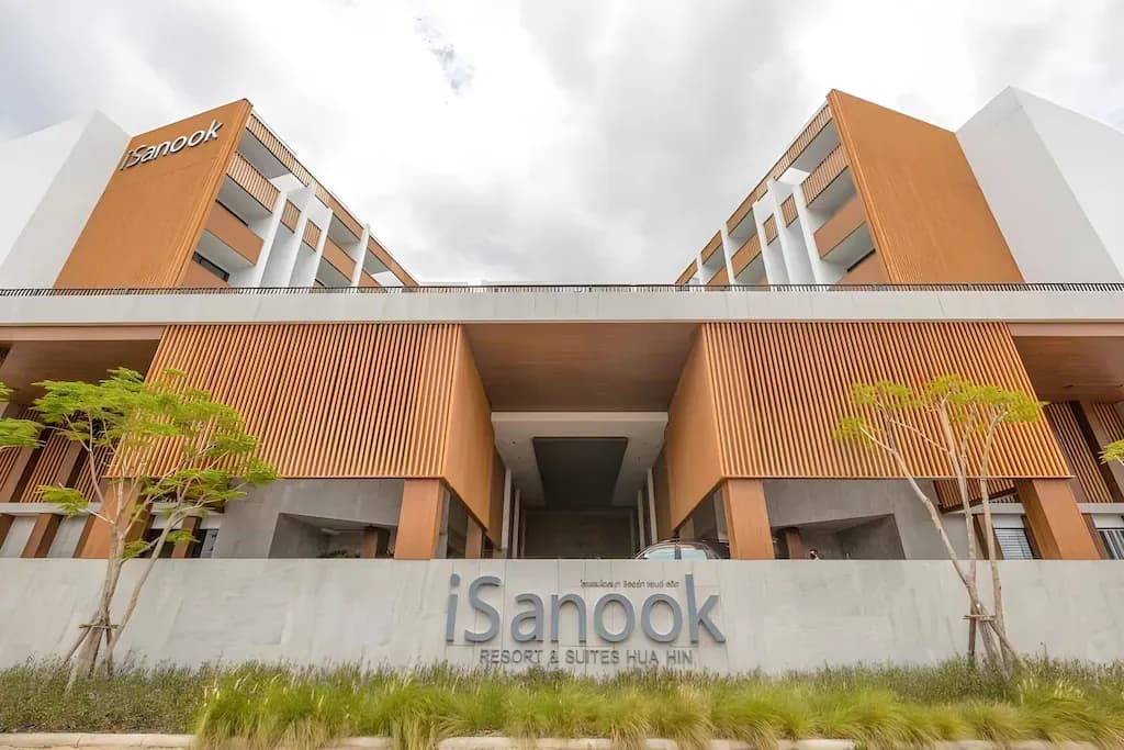 iSanook Hua Hin Resort and Suites