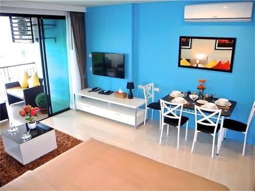 Studio Apartment