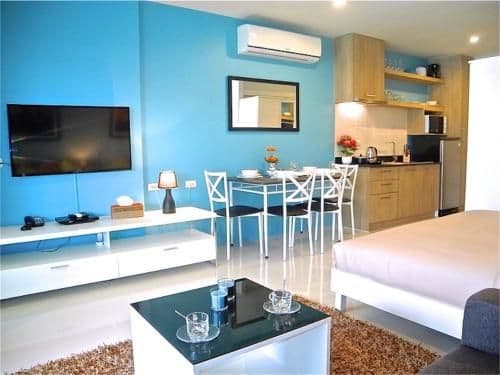 Studio Apartment