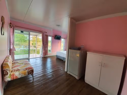Bungalow - Water Front