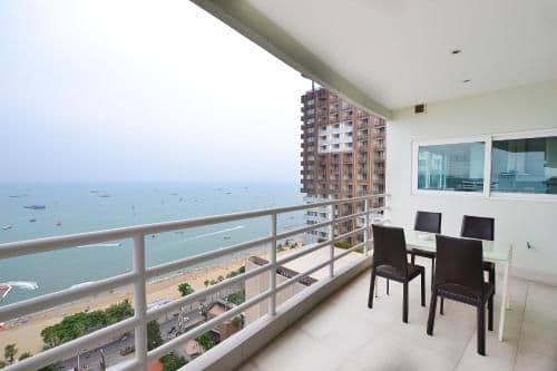 Apartment with Sea View