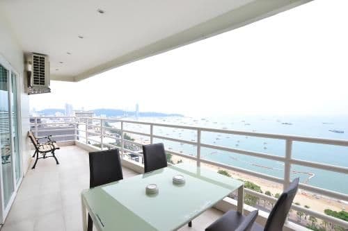 Apartment with Sea View