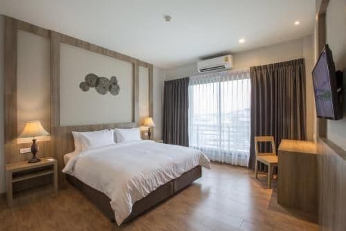 Superior King Room