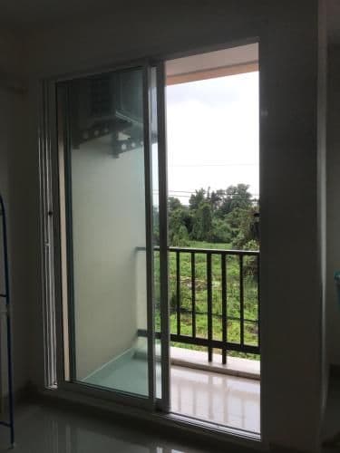 Double or Twin Room with Shared Bathroom