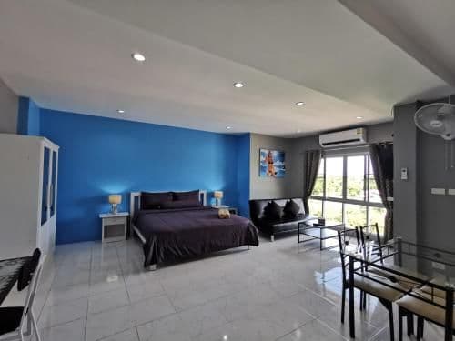 Superior Family Studio