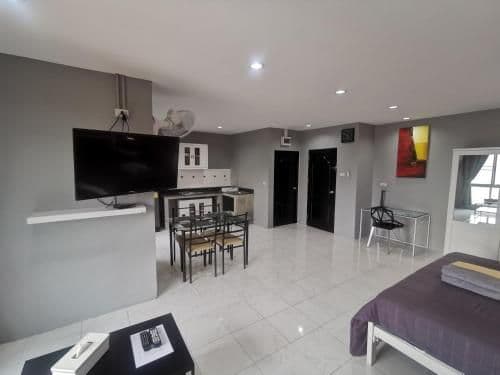 Superior Family Studio