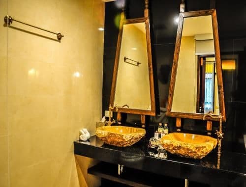 Standard Suite
