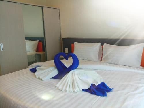 Junior Suite with Pool View