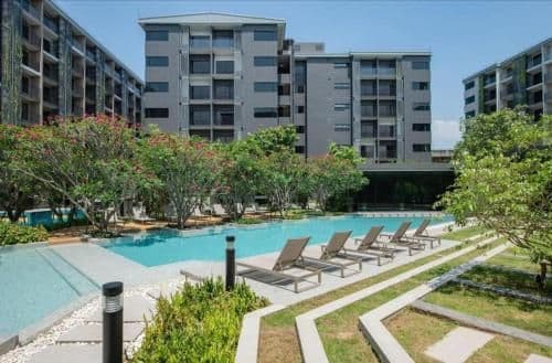 Deluxe Double Room (2 Adults + 1 Child)