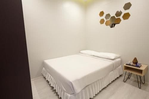 Deluxe Apartment (2nd Floor)