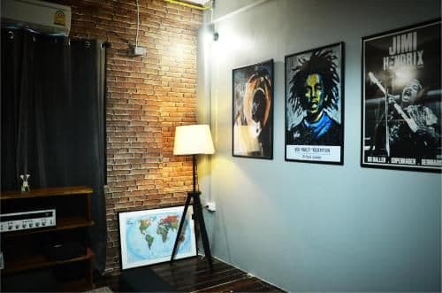 (No.2B) The Rock Room
