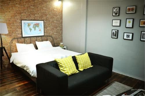 (No.2B) The Rock Room