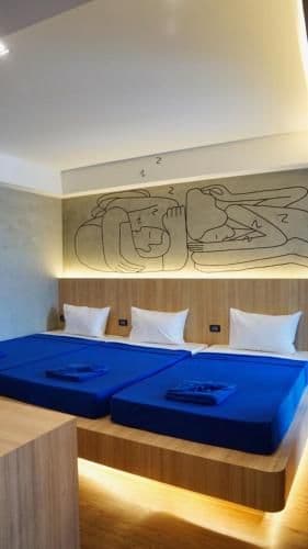 Deluxe Family Room