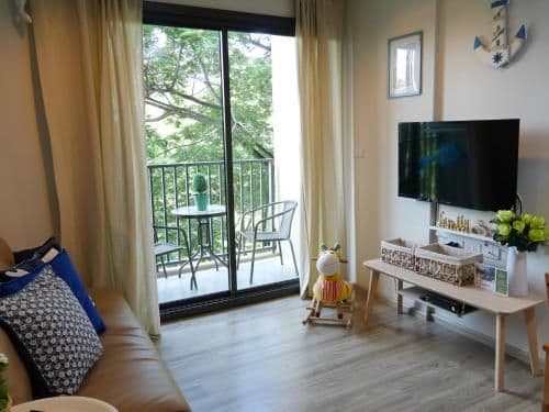 Studio Apartment