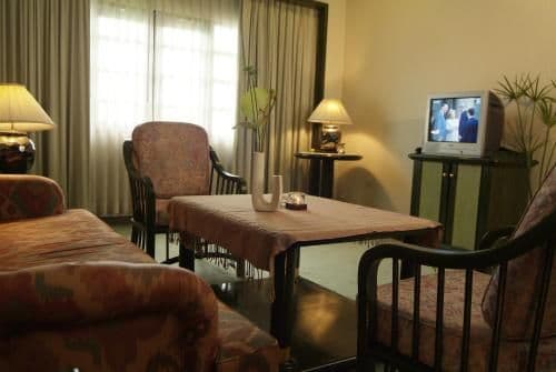One-Bedroom Suite