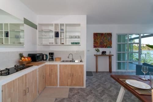 3 Bedroom Villa right on Ao Yon beach
