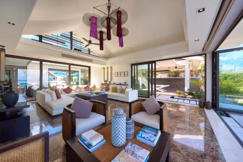 Villa - Beach Front