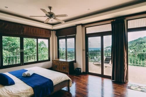 Villa with Sea View