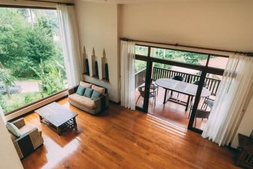Villa with Sea View
