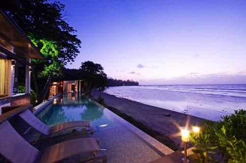 Villa - Beach Front