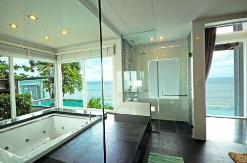 Villa - Beach Front