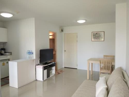 Studio Apartment with Sea View