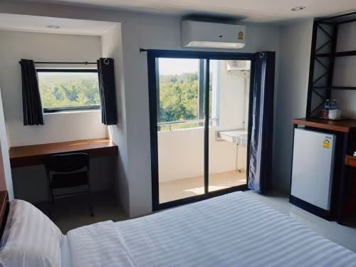 Single Room with Private Bathroom