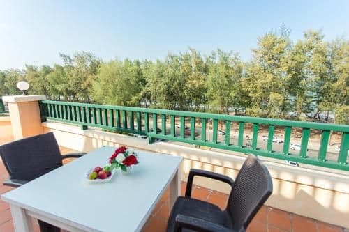 Queen Suite with Sea View