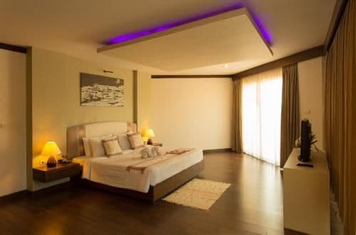 Queen Suite with Sea View