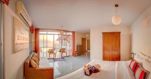 Villa with Sea View
